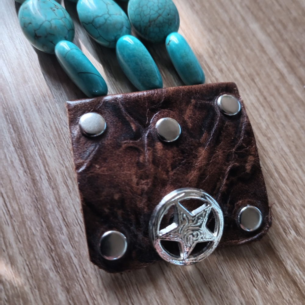 Genuine Handmade Turquoise Beaded Leather Bracelet - Picture 3 of 15